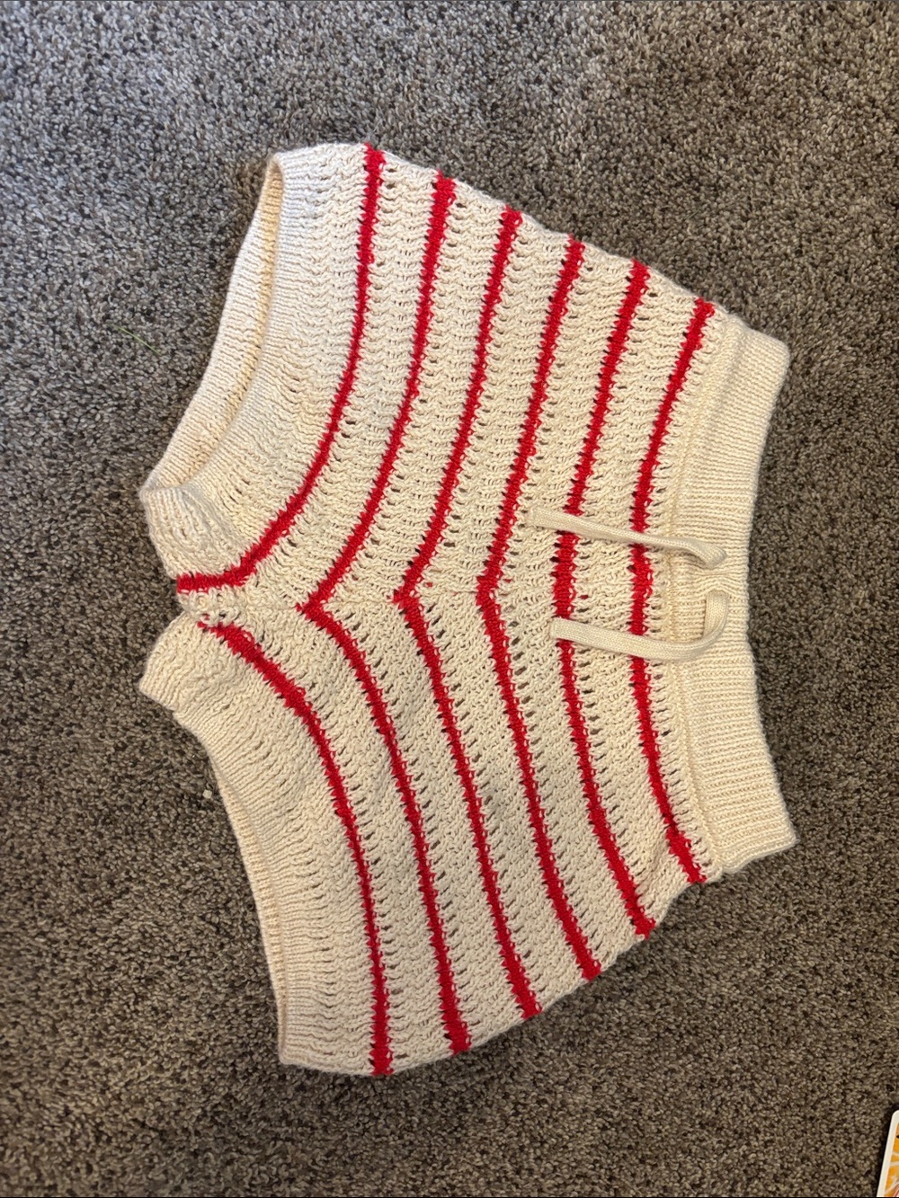 Zara Cream Knit Shorts with Red Stripe Detail